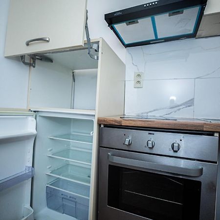 Agreable Chambre Sur Liege Avc Parking Et Wifi Gratuit Exterior photo