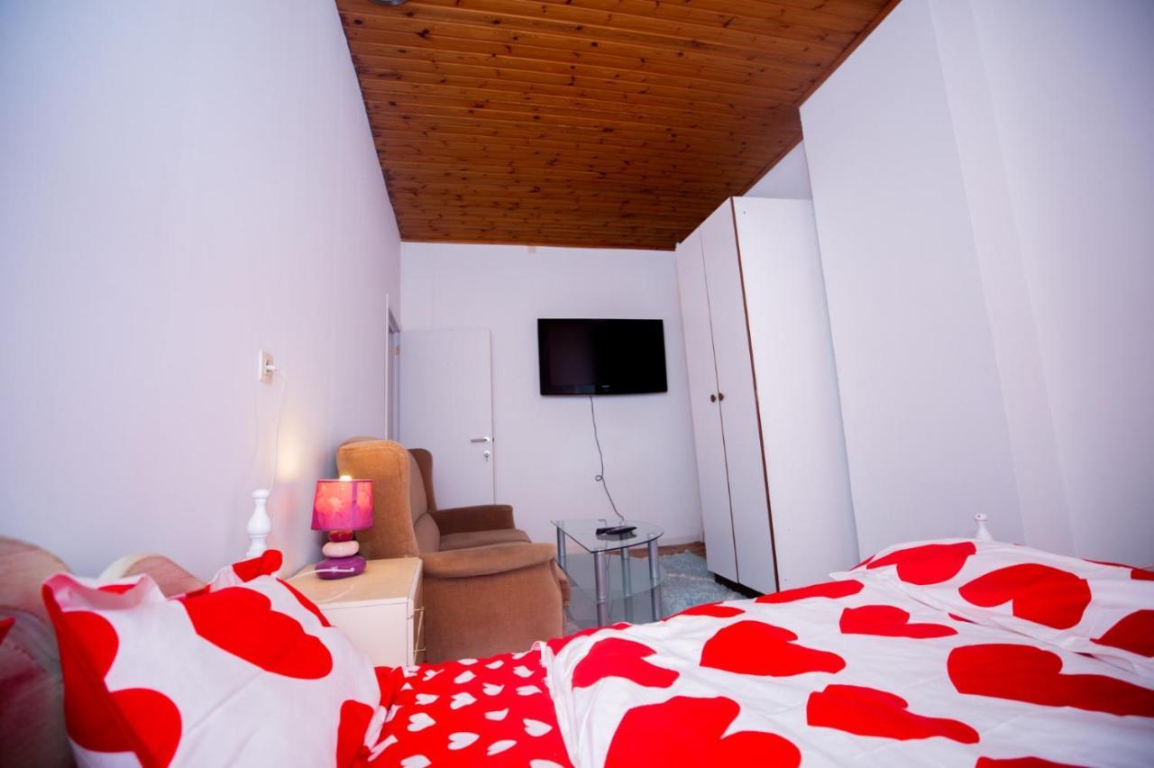 Agreable Chambre Sur Liege Avc Parking Et Wifi Gratuit Exterior photo